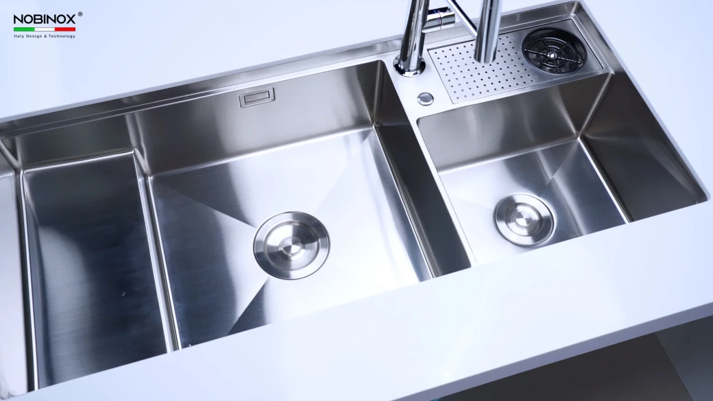 Chậu rửa bát 2 hố RAZIA NJ577