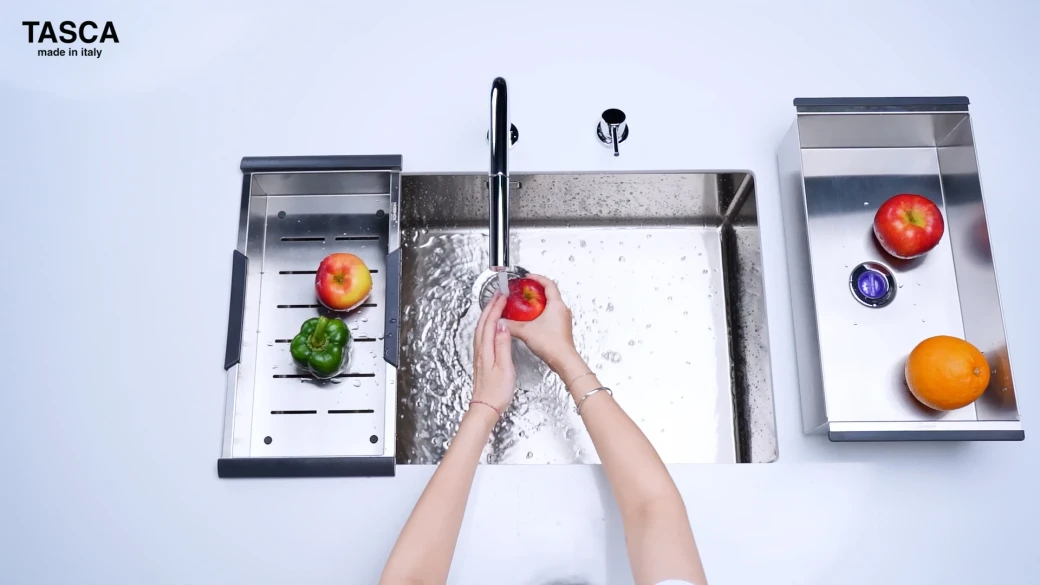 Chậu rửa bát kích thước nhỏ TASCA PURA NT670U 
