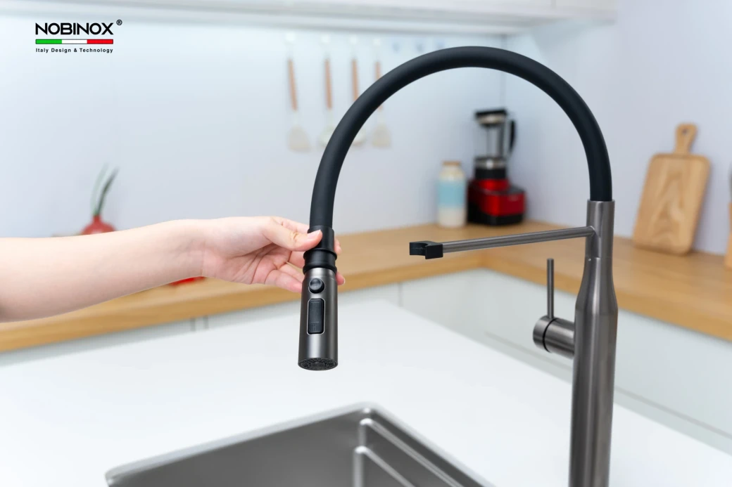 Vòi rửa bát cần mềm NOBINOX ALTO NX560 
