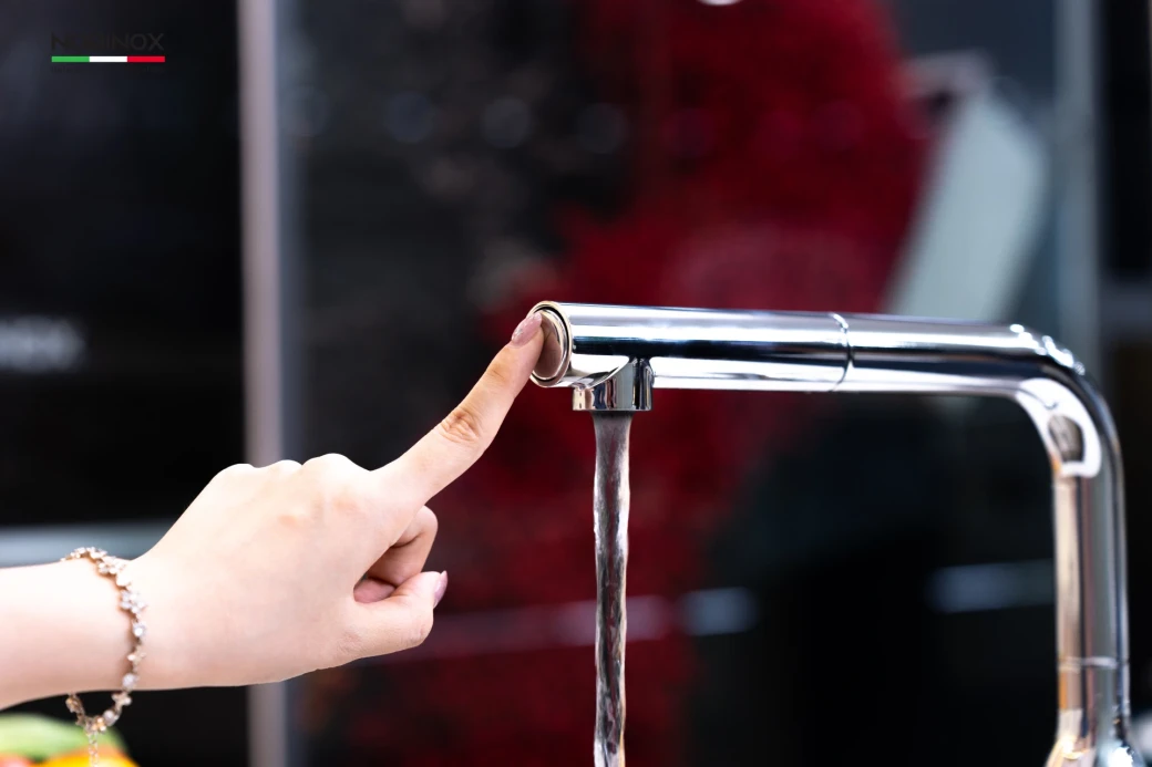 Vòi rửa bát dây rút NOBINOX AQUA VX568 có gì để tr... - image 2