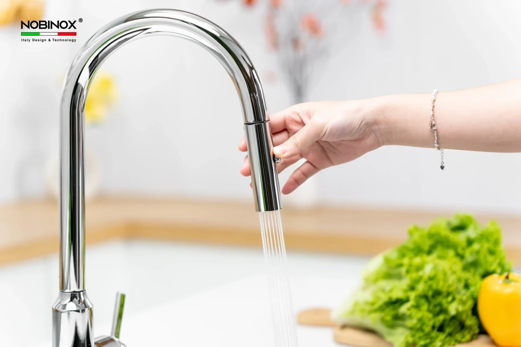 vòi rửa bát dây rút NOBINOX IVY NX202